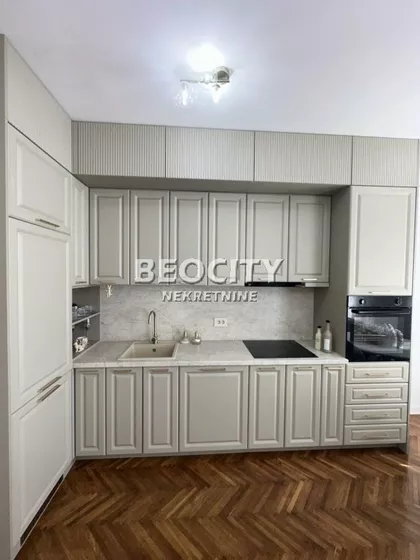 Jovana Subotica | 4zida.rs