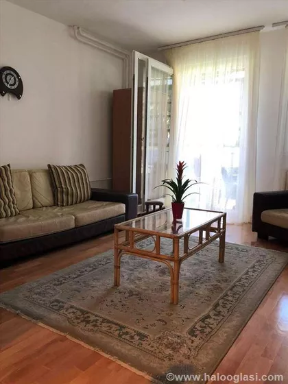Palmira Toljatija | 4zida.rs
