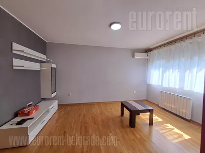 BANOVO BRDO | 4zida.rs