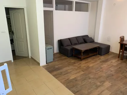 Cara Dusana 47 | 4zida.rs