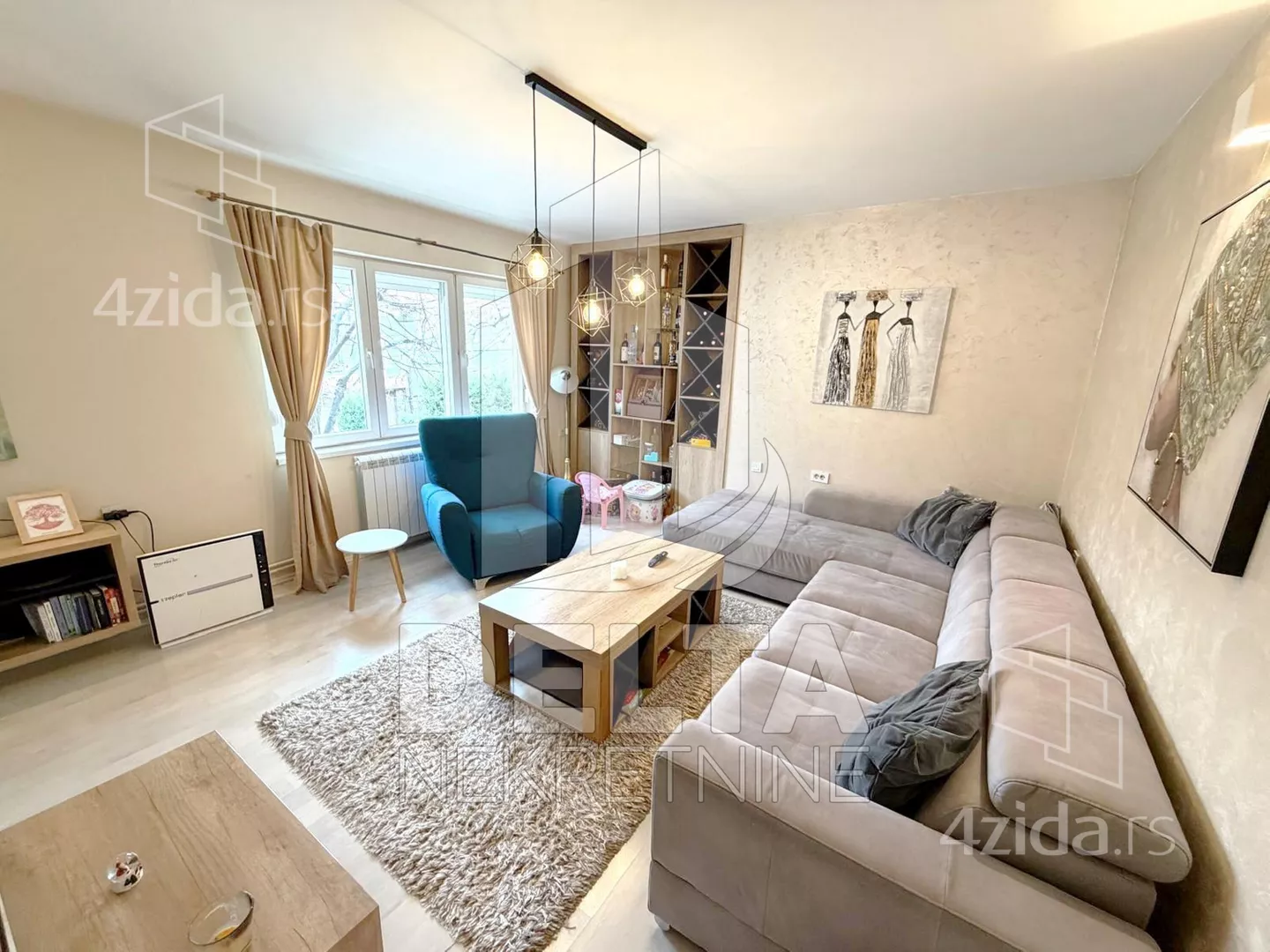 Troiposoban stan | 4zida