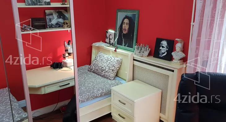 Petosoban stan | 4zida