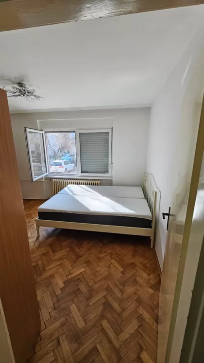Kertvaroš | 4zida.rs