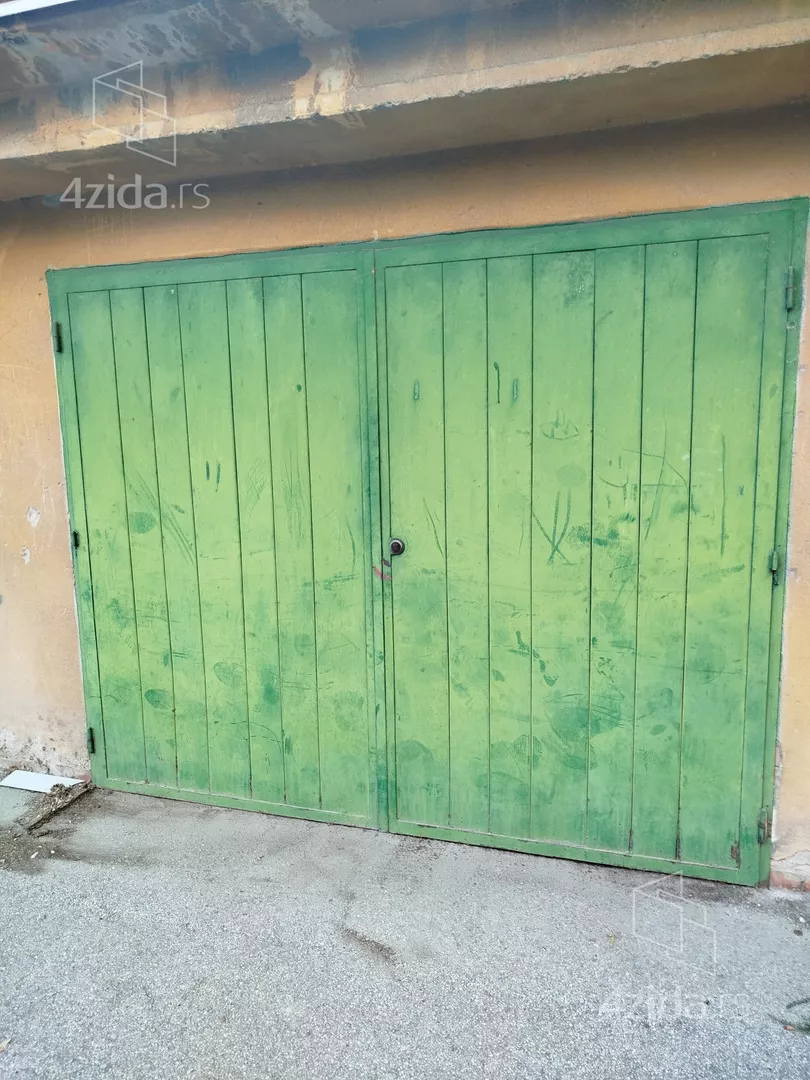 Garaža | 4zida