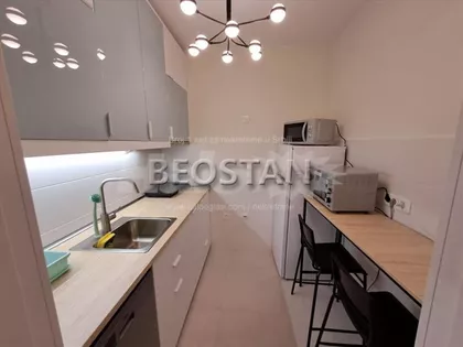 Vojvođanska | 4zida.rs