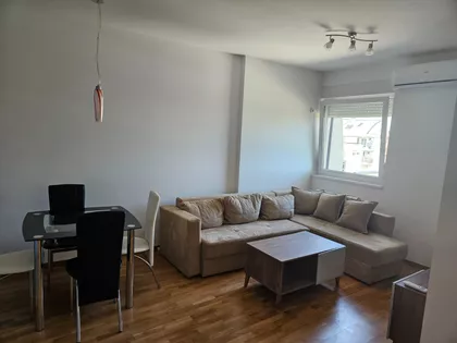Đorđa Zličića 2 | 4zida.rs