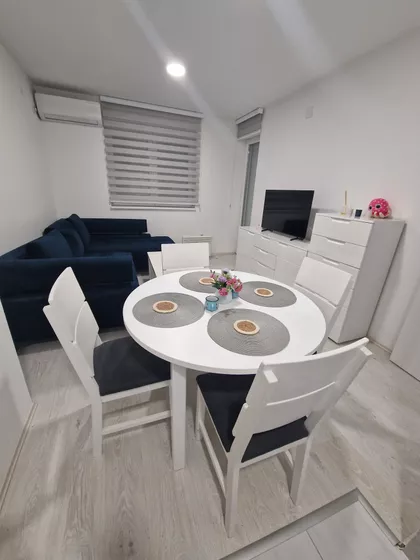 Beogradska 16 | 4zida.rs