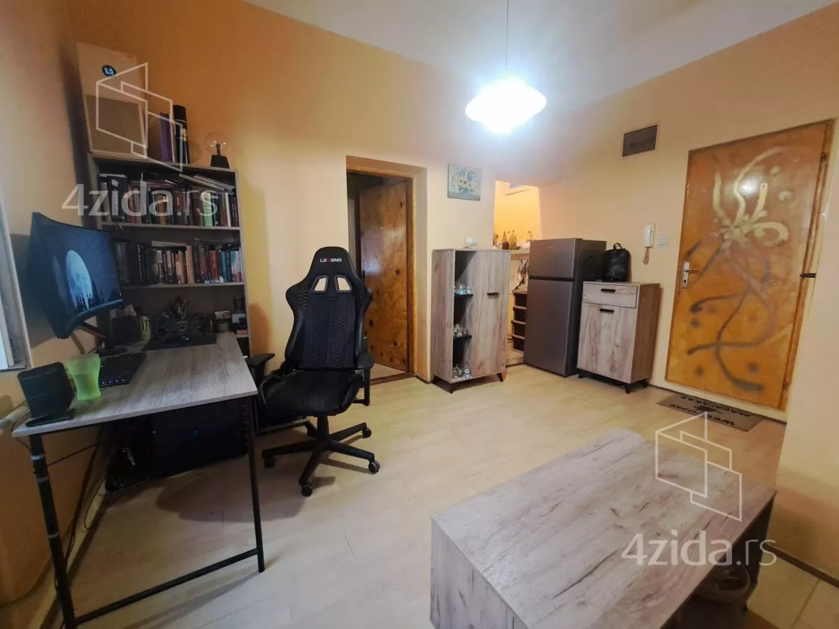 Garsonjera | 4zida