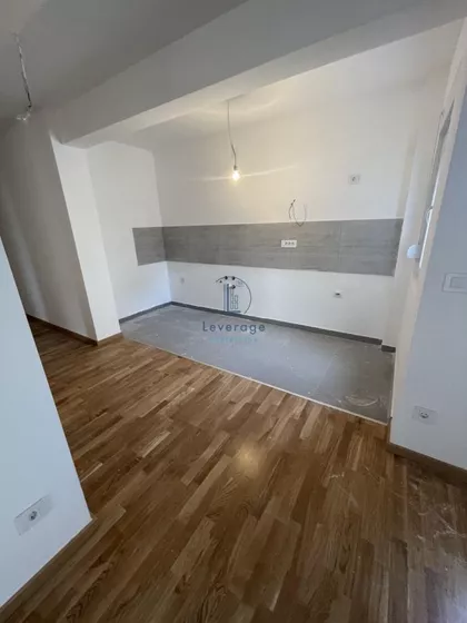Oslobođenja | 4zida.rs
