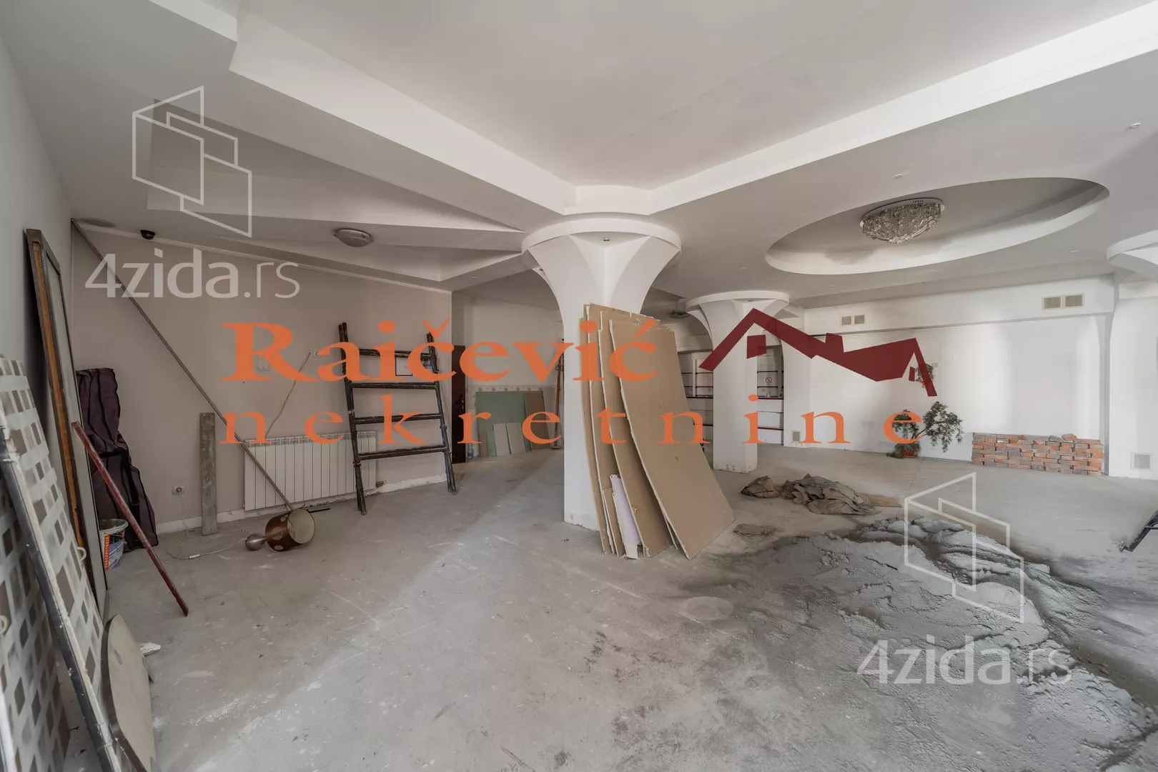 Poslovni prostor | 4zida