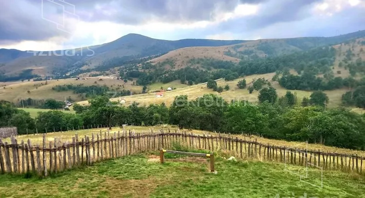 Ugostiteljski objekat | 4zida