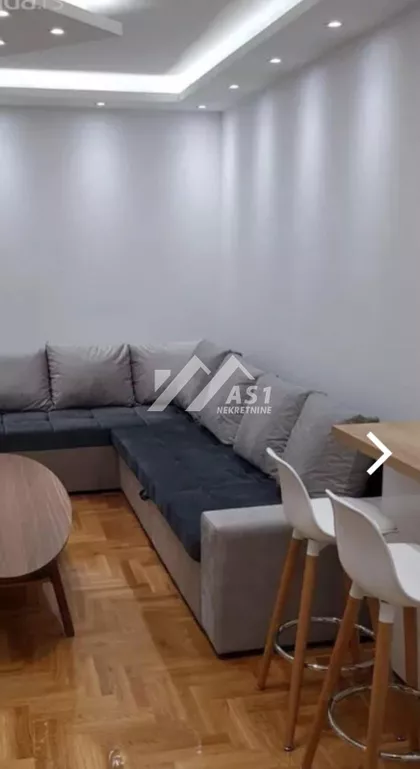 Braće Ribnikar | 4zida.rs