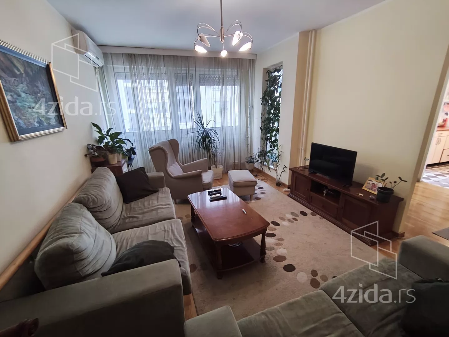 Četvorosoban stan | 4zida