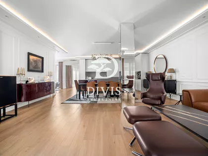 Mome Kapora | 4zida.rs