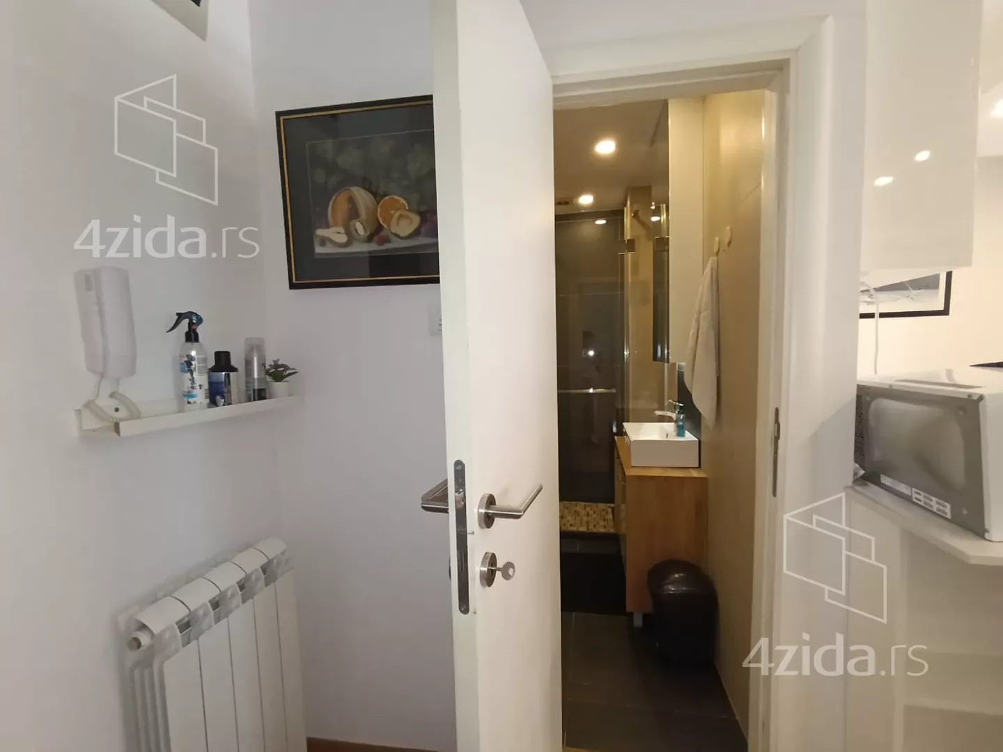 Garsonjera | 4zida
