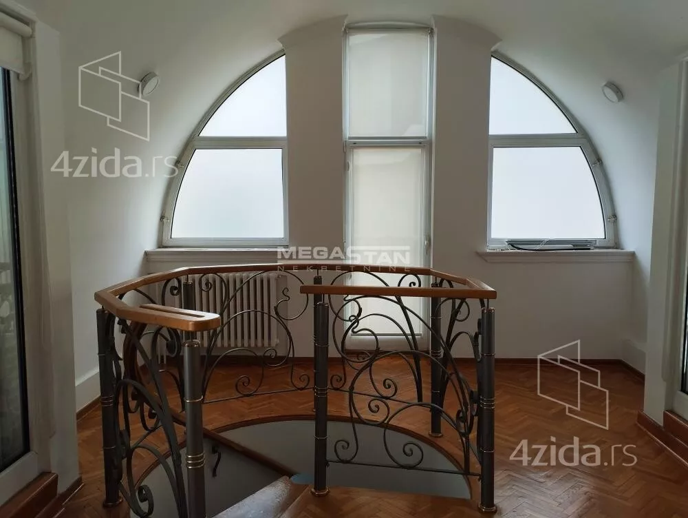 4-etažna kuća | 4zida