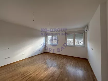 Petrovaradin | 4zida.rs