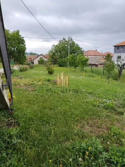 Šumadijska | 4zida.rs