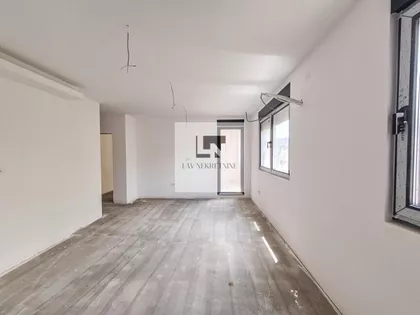 Južni Bulevar | 4zida.rs