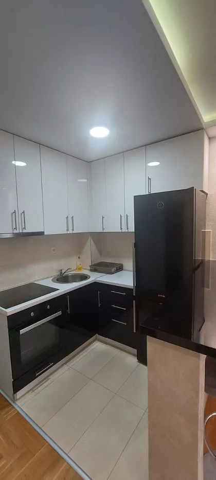 Radmile Savićević 25 | 4zida.rs