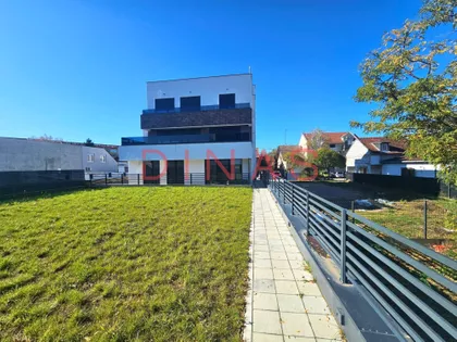 Bulevar Patrijarha Pavla (Somborski Bulevar) | 4zida.rs