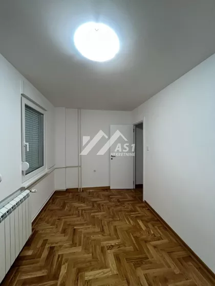 Novosadskog sajma | 4zida.rs