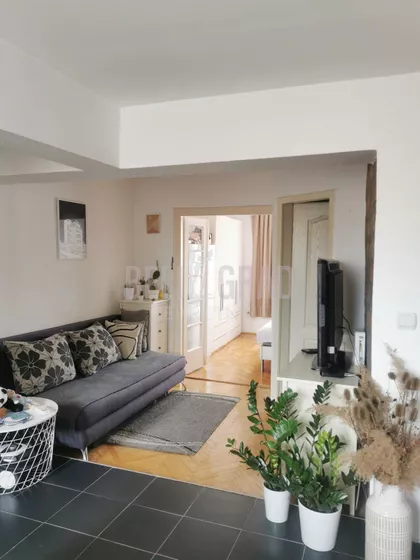 Patrijarha Varnave | 4zida.rs