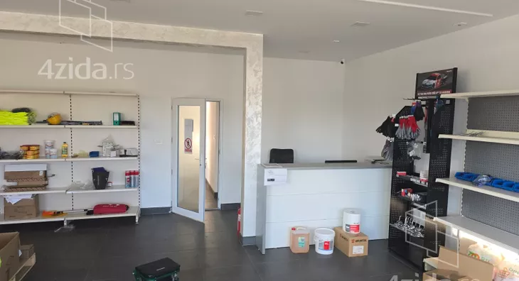 Poslovni prostor | 4zida