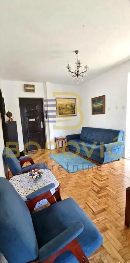 Labudovo Brdo | 4zida.rs