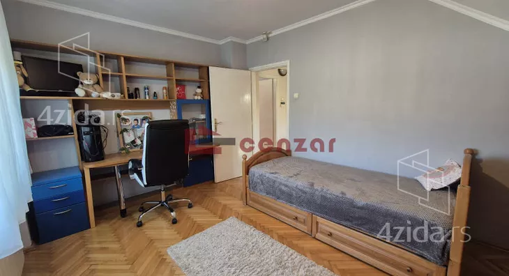 3-etažna kuća | 4zida