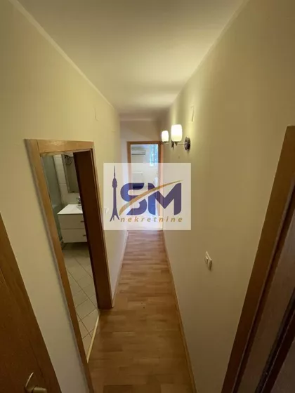 Žike Mesarovića | 4zida.rs