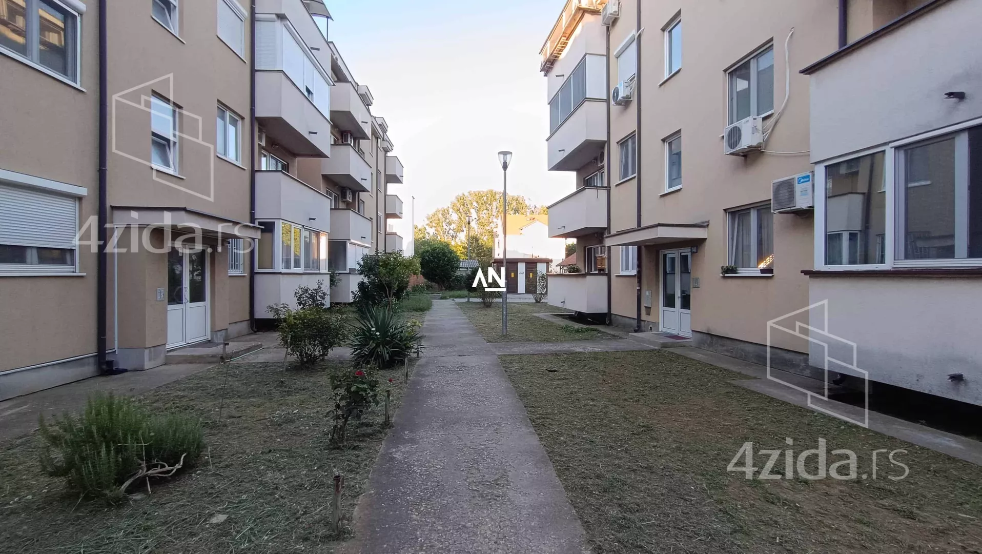 Jednosoban stan | 4zida