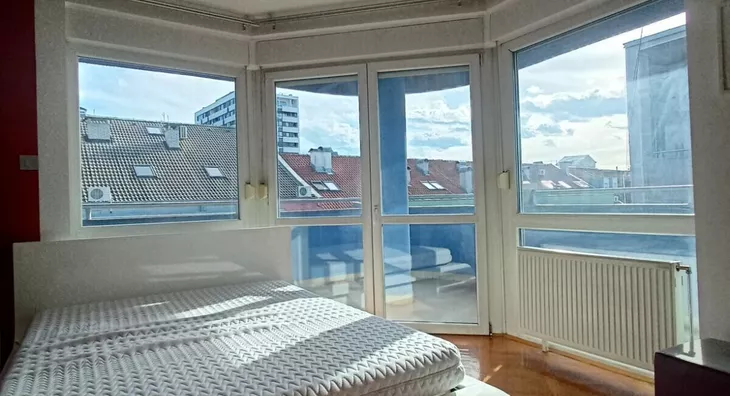 Četvoroiposoban stan | 4zida