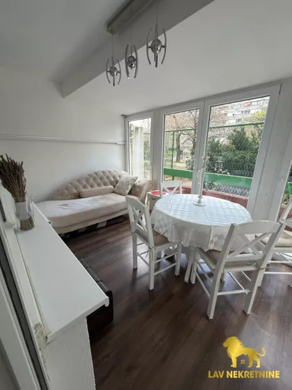 NARODNOG FRONTA | 4zida.rs