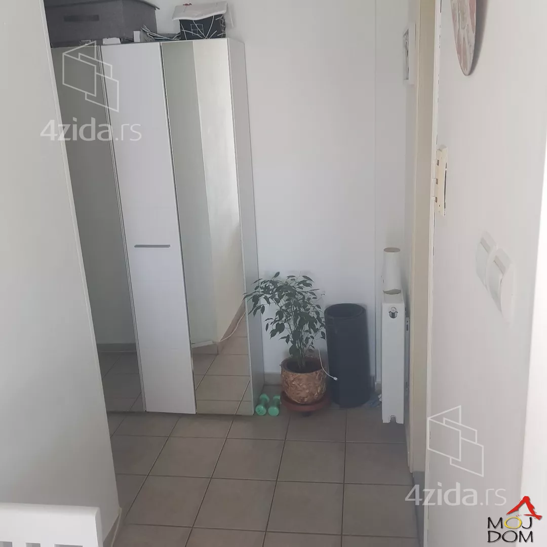 Garsonjera | 4zida