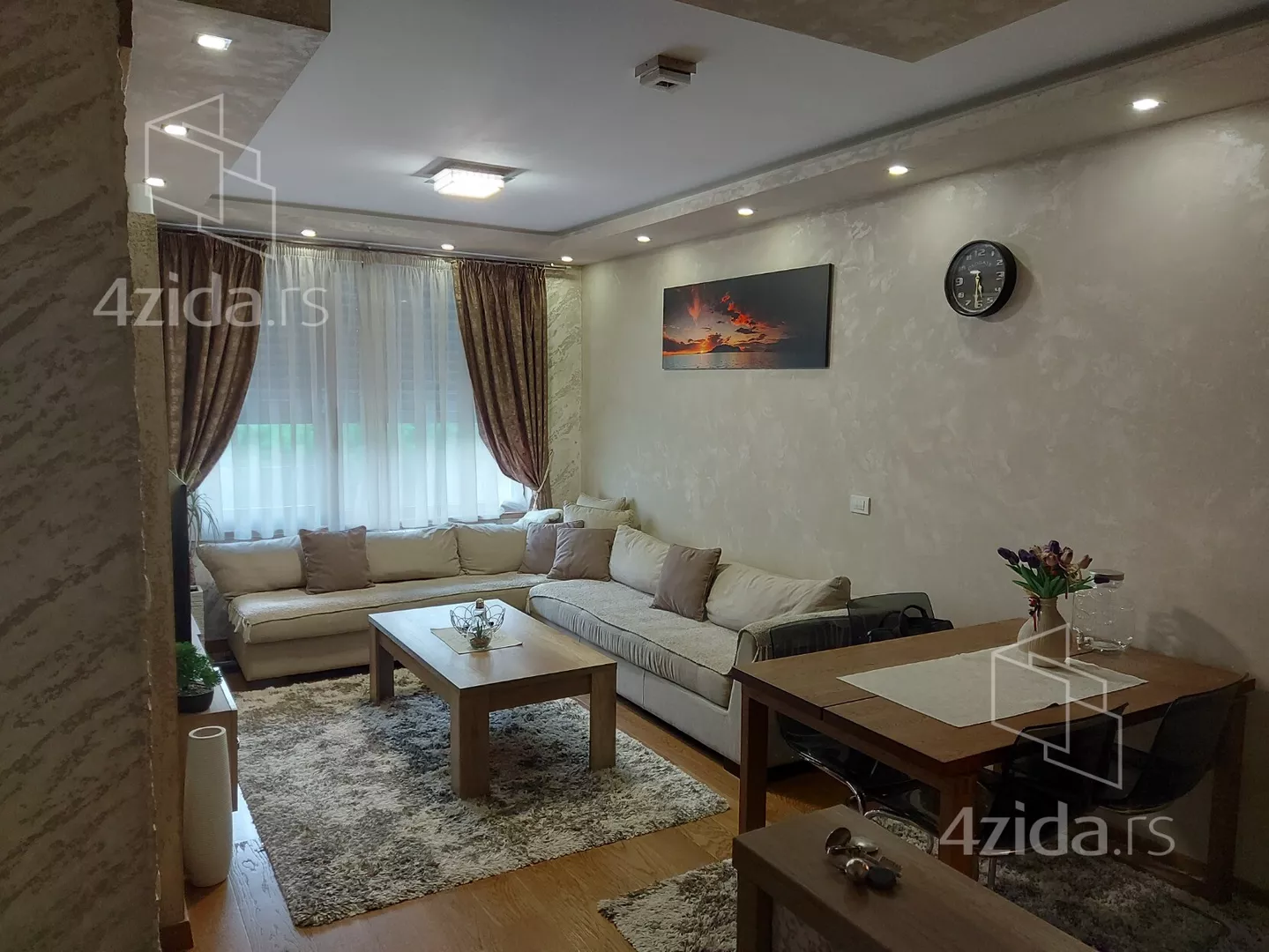 Dvoiposoban stan | 4zida
