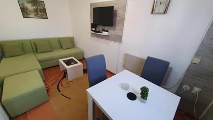 Rade Končara | 4zida.rs