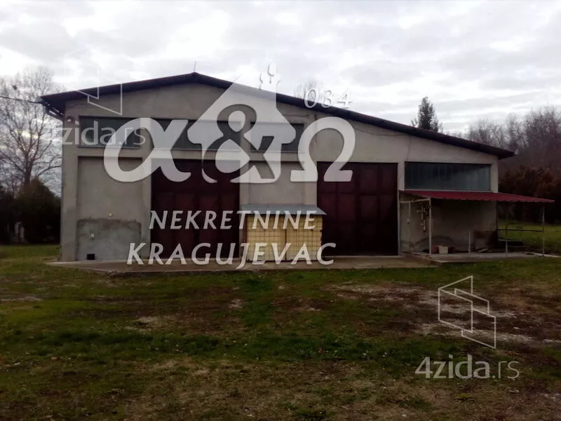 Poslovna zgrada | 4zida