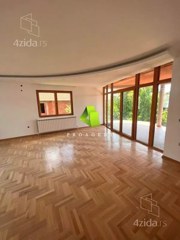 Kancelarija | 4zida