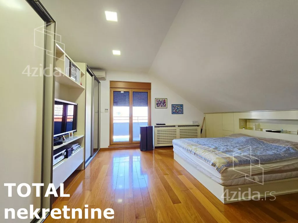 Sedmosoban stan | 4zida