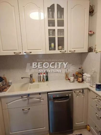 Maksima Gorkog | 4zida.rs