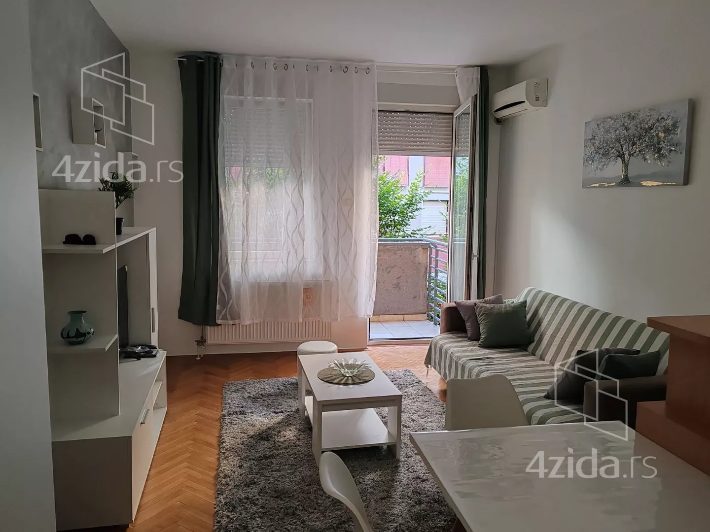 Garsonjera | 4zida