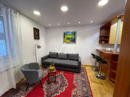 Đuke Dinić | 4zida.rs