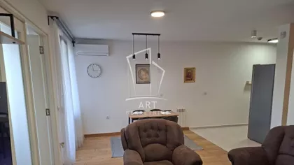 Vojvođanska | 4zida.rs