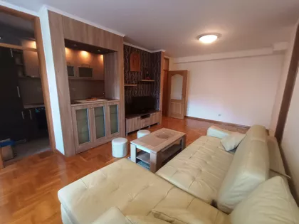 Ratka Mitrovića | 4zida.rs