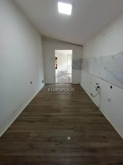 Prvomajska | 4zida.rs