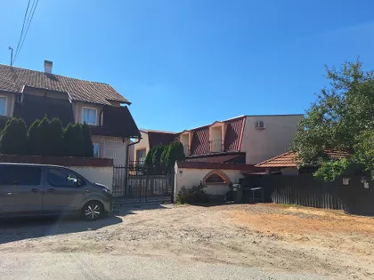 Stevana Peci Popovića 21 | 4zida.rs