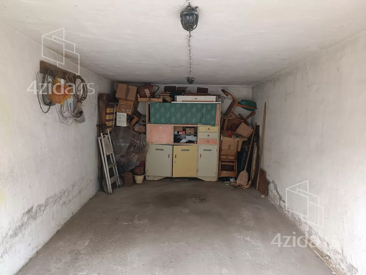 Garaža | 4zida