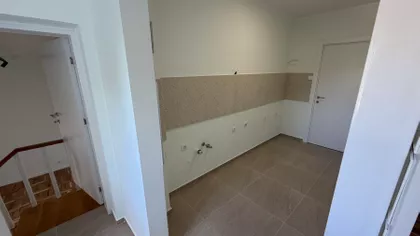 Cara Dušana | 4zida.rs