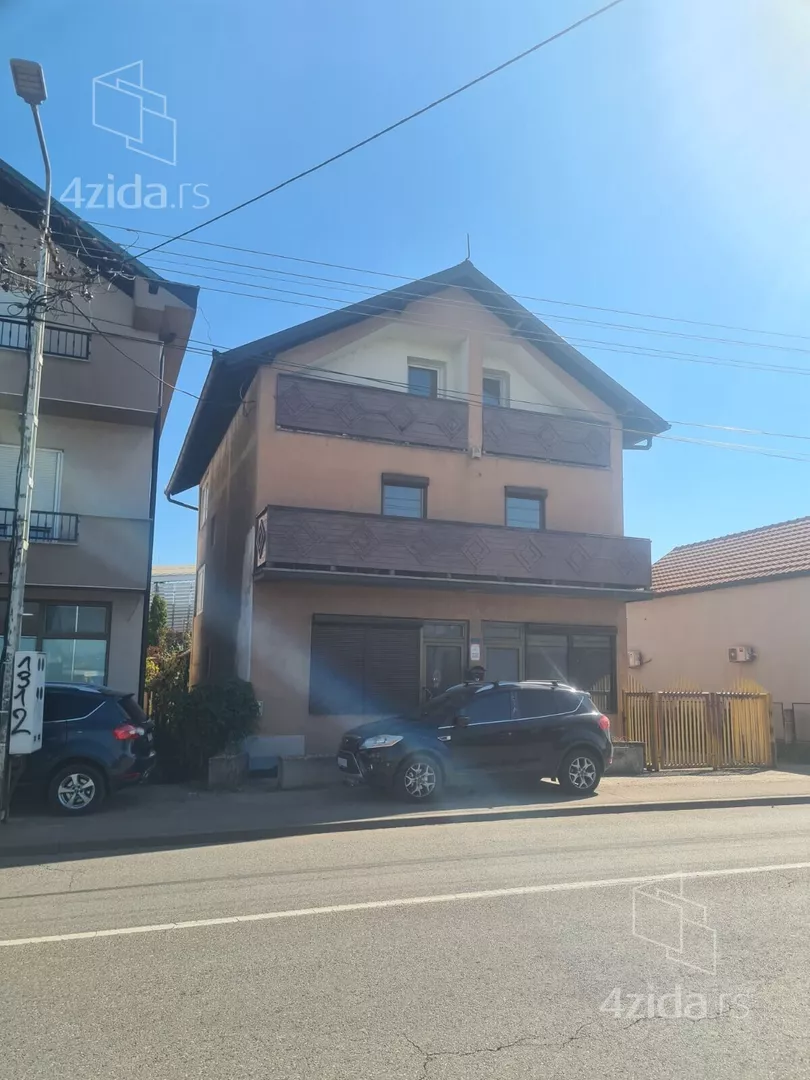 4-etažna kuća | 4zida